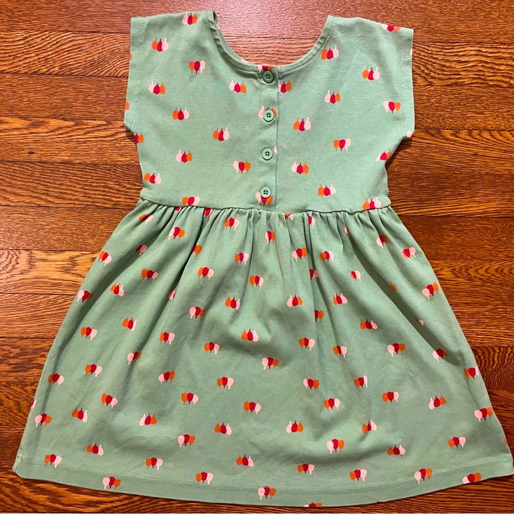Hanna Andersson Green 3 Button Tulip Twirl Dress Size 120 or 6